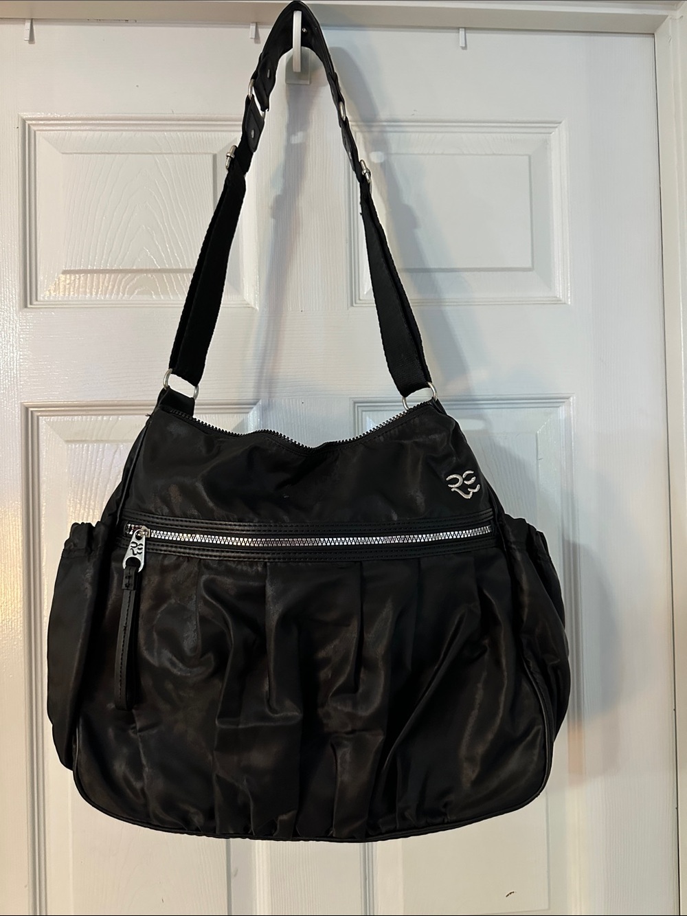 Stone Mountain Accessories Black Shoulder Bag with Hot Pink Lining